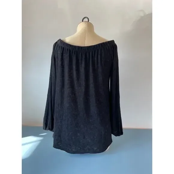 Velvet by Graham & Spencer women’s black top size M - Picture 7 of 8